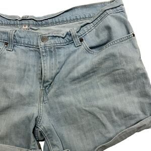 Levi’s Women’s Size 33‎ Light Medium Wash High Waisted Rise Cuffed Denim Shorts